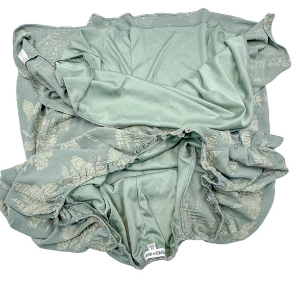 Inspired Hearts Green Floral Puff Sleeve Dress - Size XXL - Picture 6 of 6